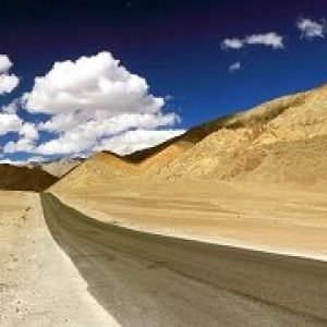 Visit Ladakh Kashmir 7 Nights