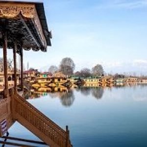 Explore Budget Jammu Kashmir Tour