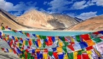 Visit Ladakh By Road Via Kashmir Tour 8 Days